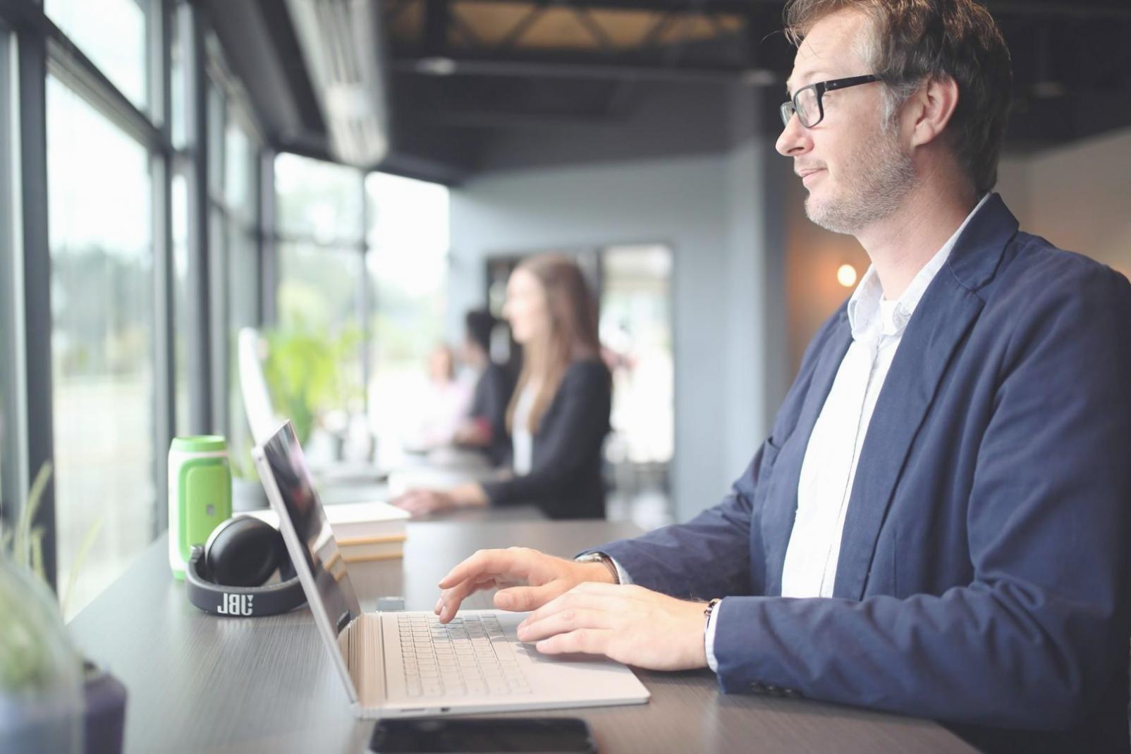 Analyse von Unternehmenskennzahlen am Arbeitsplatz